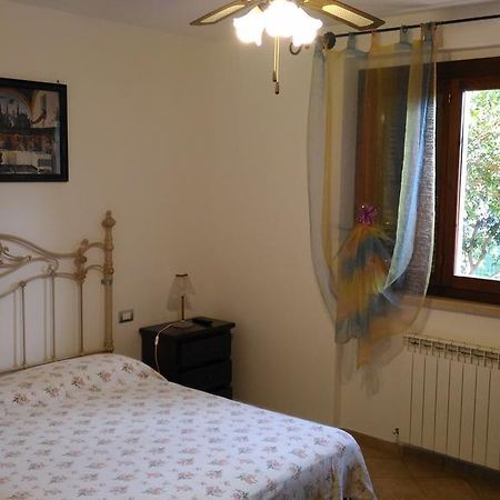 Villa San Nicola B&B Follonica Habitación foto